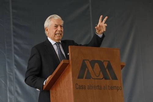 El Nobel de Literatura Mario Vargas Llosa figura en los Papeles de Pandora como beneficiario de una cuenta opaca. Foto Cristina Rodríguez/Archivo