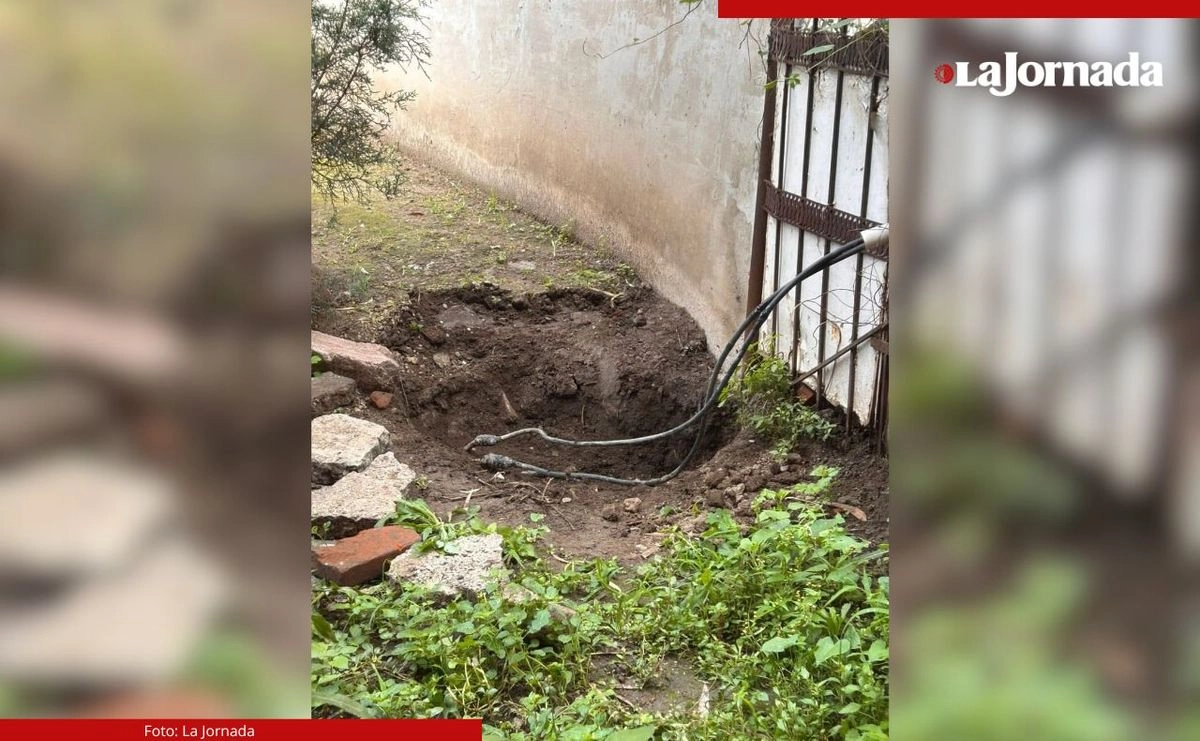 Aspecto de un cable de alta tensión que trabajadores de la CFE dejaron expuesto.