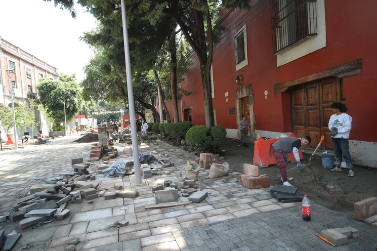 El barrio, que data del siglo XVI, se encuentra en remoción sin que la mayor parte de los residentes esté de acuerdo, por lo que exigen dialogar con el alcalde Santiago Taboada y el jefe de Gobierno, Martí Batres. Foto María Luisa Severiano




