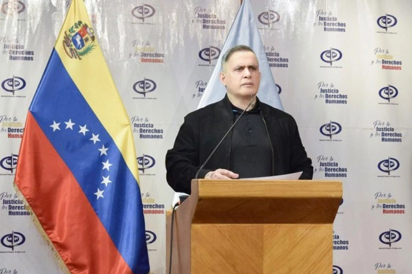 Tarek Saab, fiscal de Venezuela solicitó las órdenes de aprehensión por los delitos de traición a la patria. Foto Tomada del Twitter @MinpublicoVE
