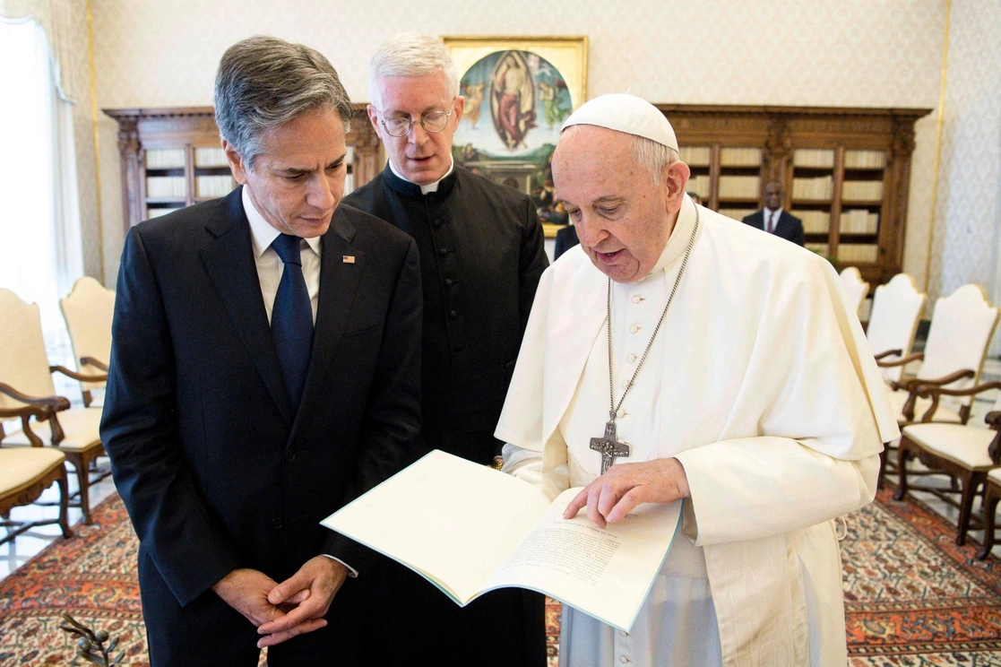 El papa Francisco recibió en el Vaticano al secretario de Estado de Estados Unidos, Antony Blinken, el 28 de junio de 2021. Foto Afp 