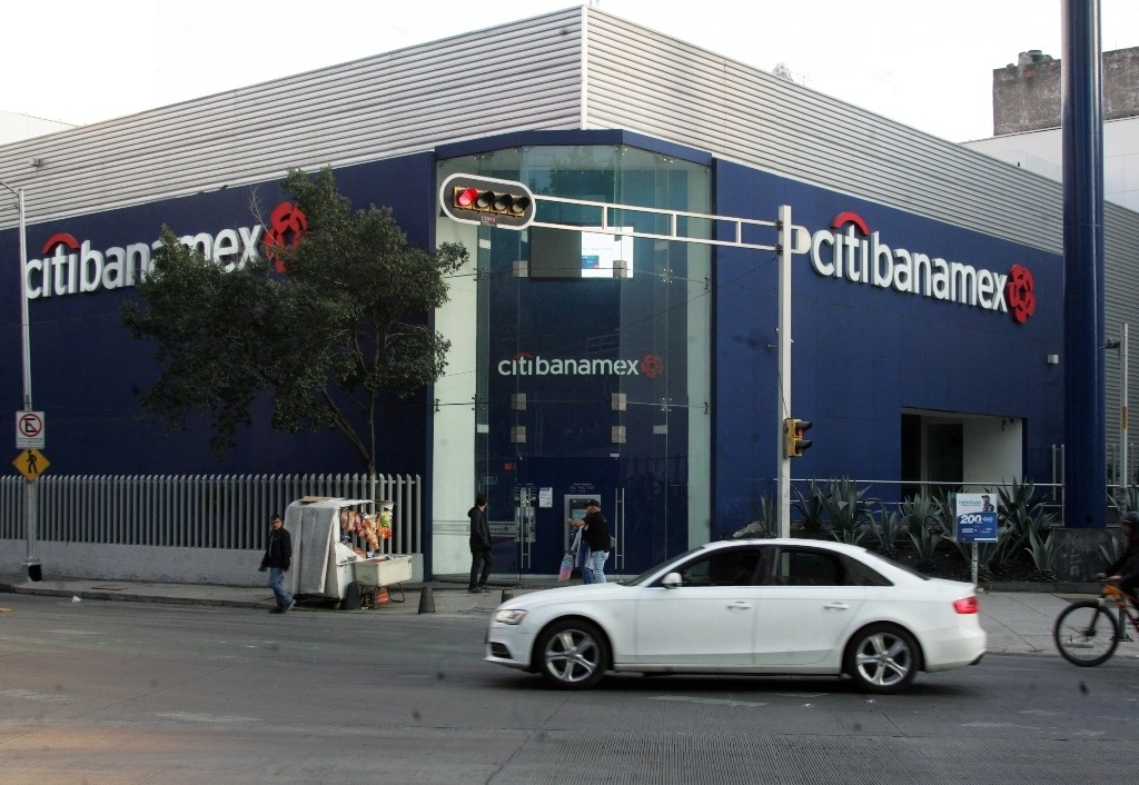 Sucursal de Citibanamex en la capital del país. Foto Roberto García Rivas / Archivo