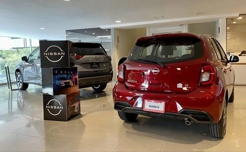 Las ventas de la industria del motor en México registraron un crecimiento de 21.05% mensual en noviembre, con 147 mil 971 vehículos ligeros a nivel nacional, su mejor onceavo mes desde 2016, revelaron datos del Inegi. Foto Roberto García Ortiz / Archivo