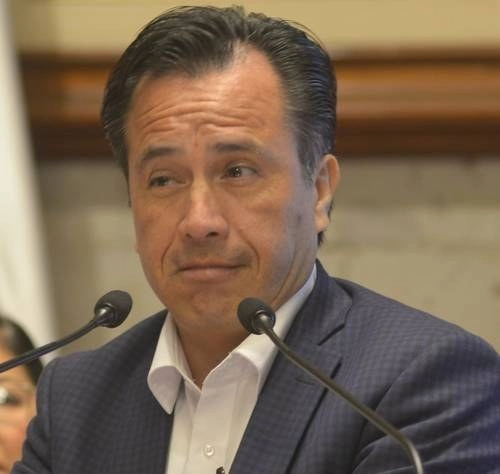El gobernador de Veracruz, Cuitláhuac García Jiménez. Foto Sergio Hernández Vega/ Archivo