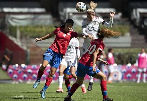 El equipo mexicano salió a la cancha con un planteamiento ofensivo, que le redituó en el marcador final. Foto Imago7