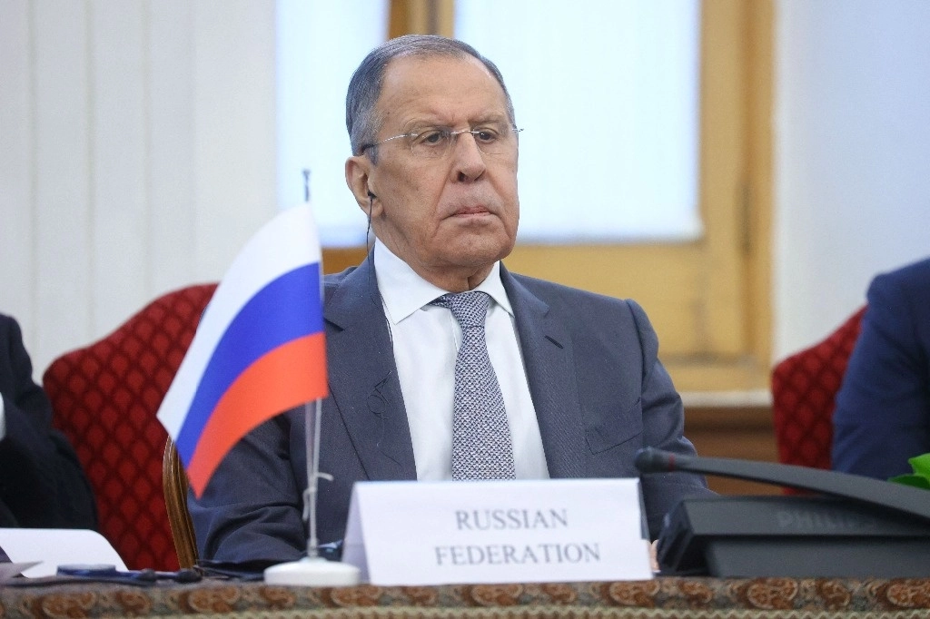 El intento de Rusia de comparar la suspensión del comité olímpico de su país con la situación de los atletas israelíes tras el inicio del conflicto entre el Estado judío y Hamas está fuera de lugar, dijo COI. En la imagen, del 23 de octubre de 2023, Sergei Lavrov. Foto Ministerio de Asuntos Exteriores ruso / Afp