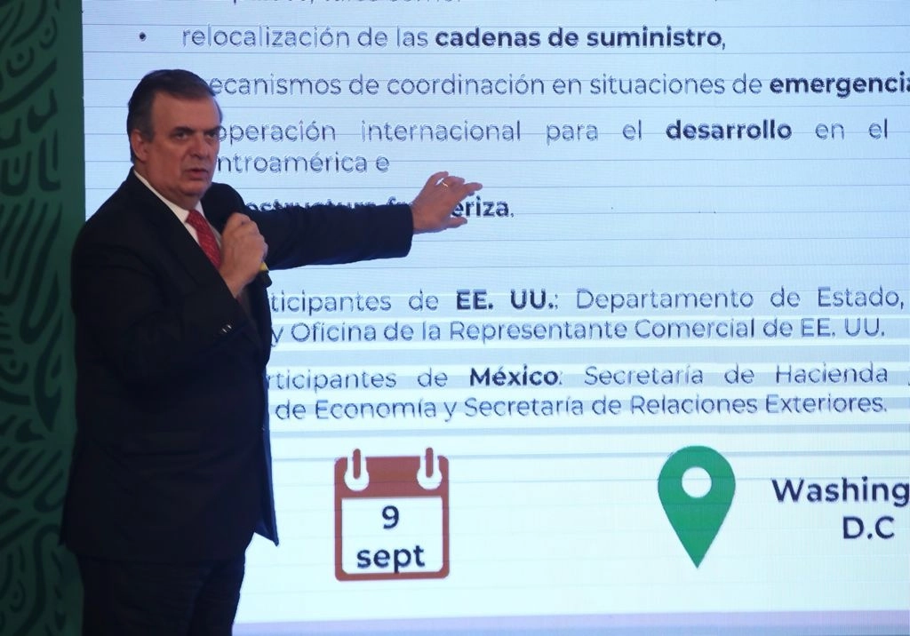 El secretario de Relaciones Exteriores, Marcelo Ebrard Casaubón, durante la conferencia presidencial matutina en Palacio Nacional, en la Ciudad de México, el 17 de agosto de 2021. Foto José Antonio López