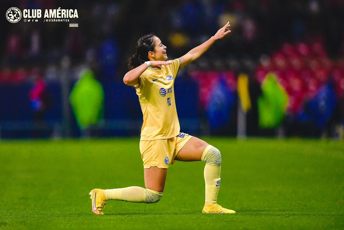 Scarlett Camberos festejando una anotación. Foto América femenil