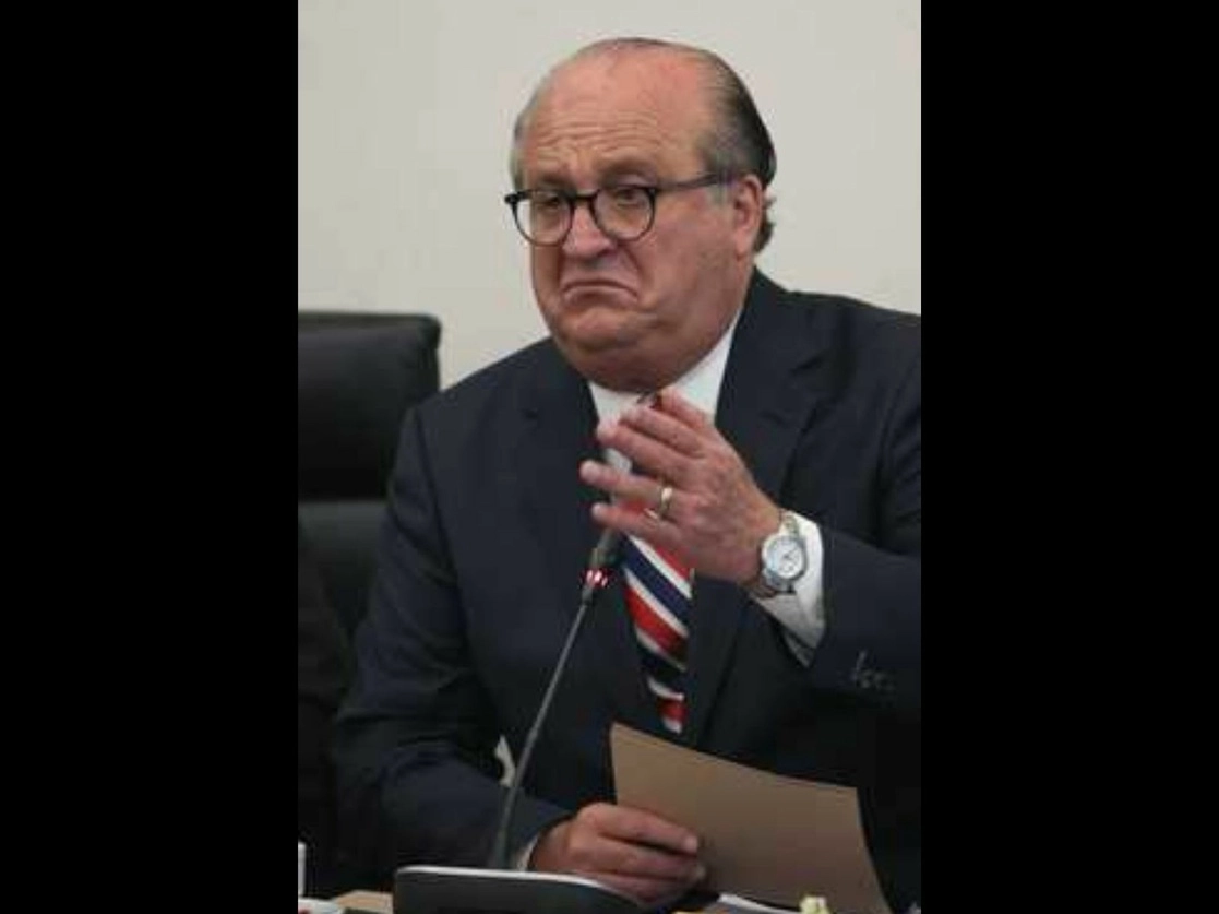 El secretario estatal de Turismo durante el gobierno del perredista Graco Ramírez (2012-2018), Jaime N, fue vinculado a proceso por el delito de ejercicio ilícito del servicio público al aprobar de manera irregular un pago de 12 millones de pesos para el concierto de Emmanuel y Mijares, mismo que se realizó el 17 de mayo del 2014. En la imagen, el ex gobernador Graco Ramírez. Foto José Antonio López / Archivo