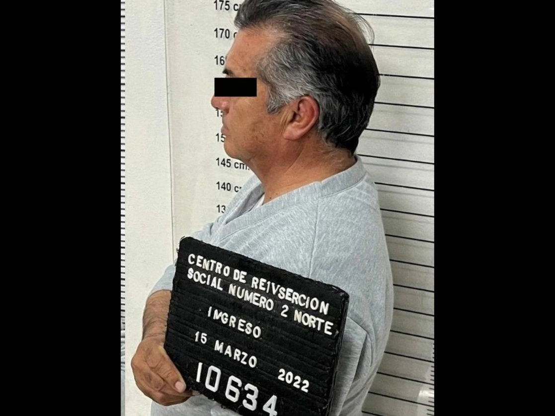 El ex gobernador Jaime Rodríguez Calderón fue fichado en las instalaciones de la Agencia Estatal de Investigaciones en Monterrey. Foto difundida en redes sociales / Archivo