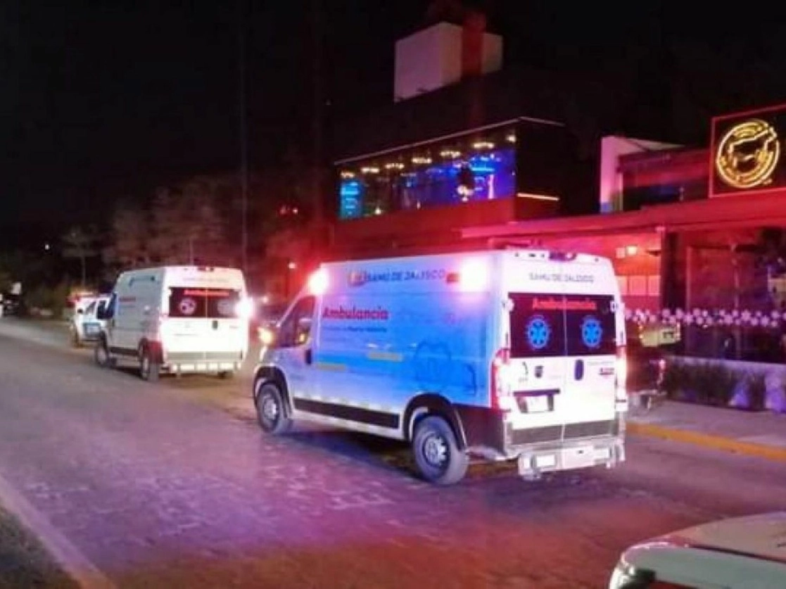 Las detenidas son señaladas de encubrimiento por alterar la escena del crimen en Bar 5, lugar donde asesinaron a Aristóteles Sandoval, el pasado 18 de diciembre de 2020. Foto Cuartoscuro
