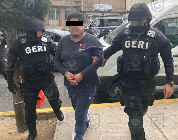 Momento de la detención. Foto La Jornada
