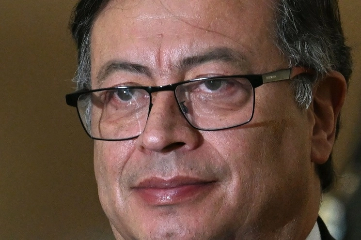 El presidente de Colombia, Gustavo Petro, pidió ayer a la procuradora Margarita Cabello que no se atribuya funciones que no tiene. Foto Afp 