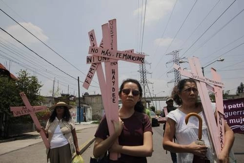Los restos humanos de una mujer fueron localizados dentro de una maleta en Tlajomulco. Foto Diana Ramón / archivo