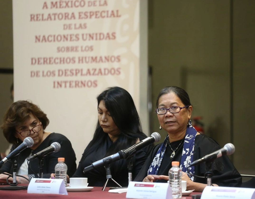 Cecilia Jiménez-Damary, relatora Especial de la ONU sobre Desplazamiento Interno, visitó la zona de conflicto en Guerrero. Foto SRE