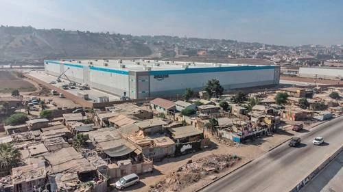 Centro de distribución de Amazon en Baja California, en imagen de archivo. Foto Omar Martínez/ La Jornada Baja California