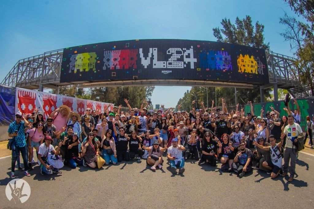 De los grandes hitos de la edición 24 del festival es su cartel, con bastantes artistas consagrados como Maná, Idol, Fito Páez, Jorge Drexler y otros aclamados de nuevas generaciones como Greta Van Fleet, Silvana Estrada, Junior H y DannyLux. Foto @vivelatino