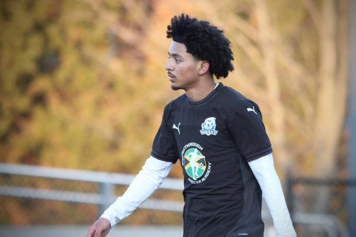 Una joven promesa del futbol, Emerson Colindres fue detenido por ICE durante una cita de inmigración y fue deportado a Honduras. Foto