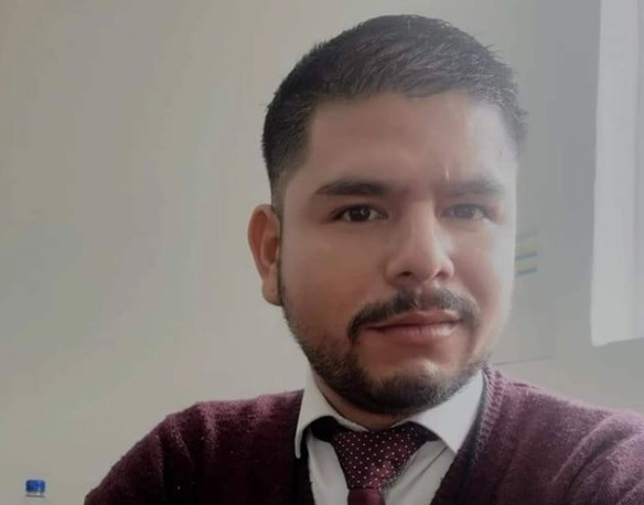 El suceso ocurrió alrededor de las cinco de la tarde, cuando  Jorge Luis N.  circulaba en calles de la Junta Auxiliar de San Nicolás Tolentino perteneciente a Izúcar de Matamoros, supuestamente después de acusar la compra de votos. Foto Facebook Jorge Huerta Cabrera 