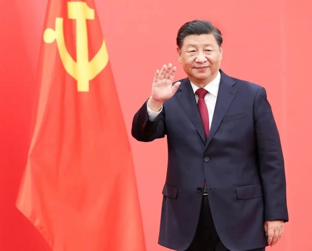 Xi Jinping llamó a todos los chinos de ambas cotas del estrecho de Taiwán a unirse en el rejuvenecimiento del país. Foto Xinhua