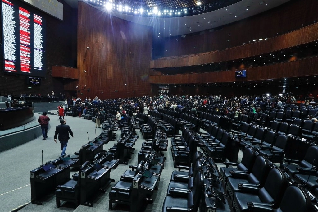 Sala de sesiones de la Cámara de Diputados. Foto Marco Peláez
