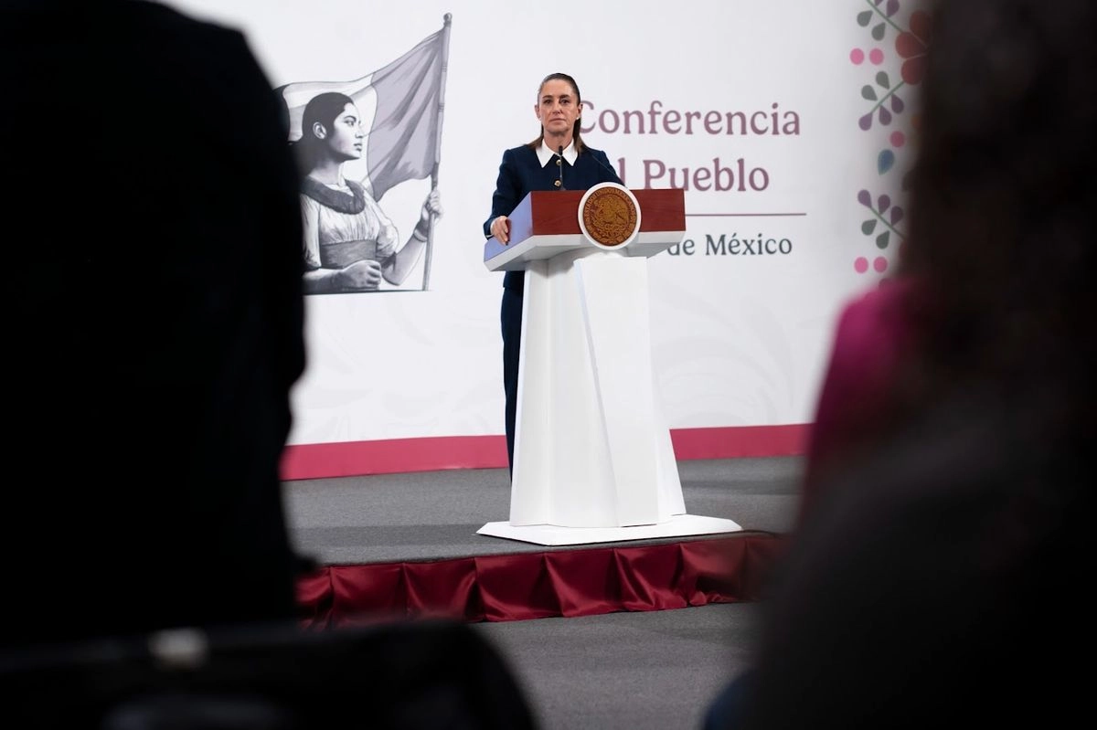 La presidenta de México, Claudia Sheinbaum, informó en su conferencia matutina que se requiere autoridad moral y política para gobernar México y estar a la altura de nuestro pueblo. Foto 
