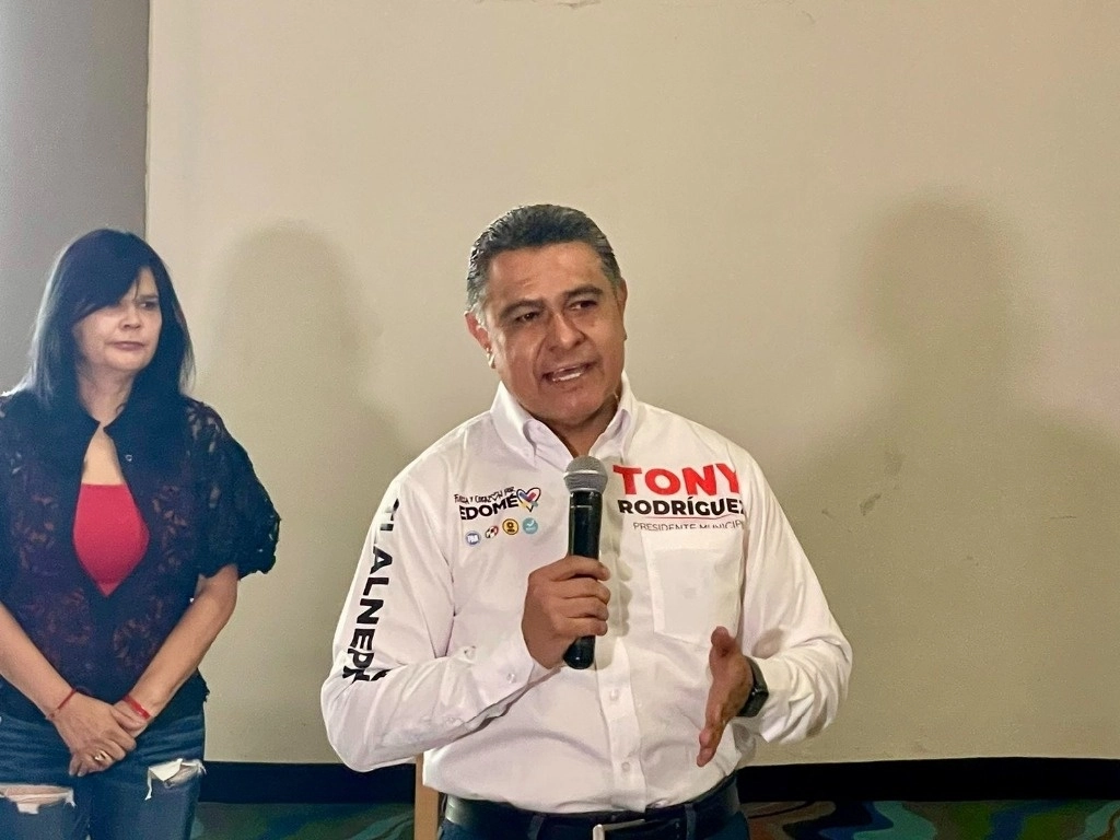 Marco Antonio Rodríguez, alcalde con licencia de Tlalnepantla y candidato a la relección por la coalición PRI-PAN-PRD-Panal. Foto ‘La Jornada’