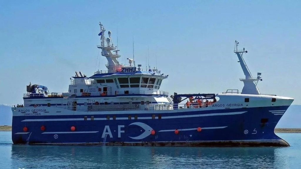 Imagen de archivo del 'Argos Georgia', barco pesquero que naufragó a 370 kilómetros al este de Stanley, capital de las Islas Malvinas. Foto Europa Press