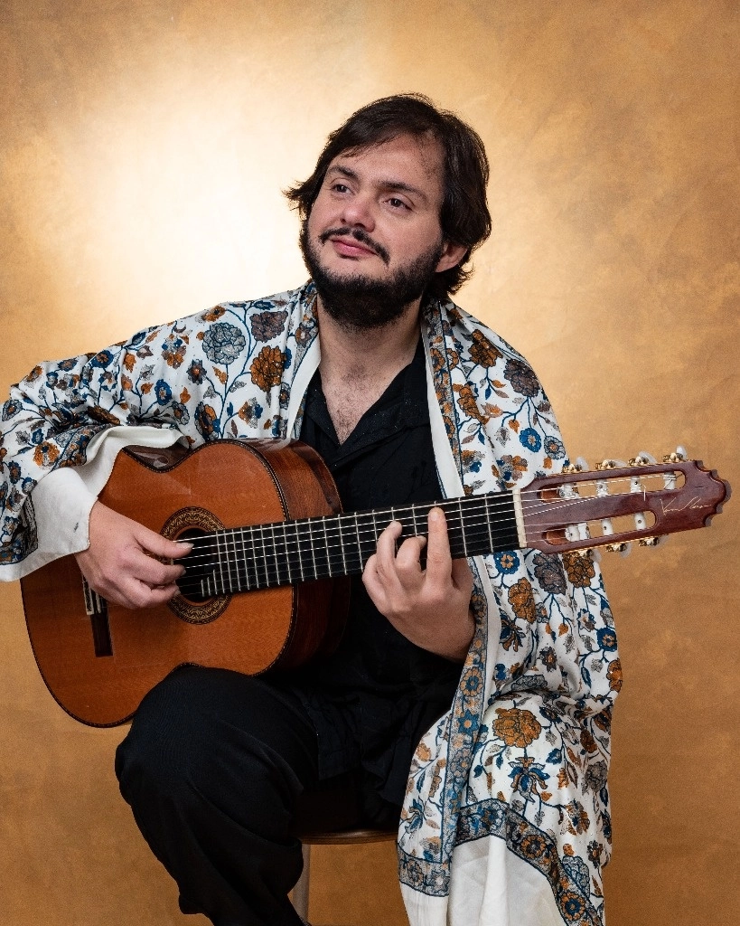 En entrevista, Costa comparte que su vida siempre ha estado llena de música. “Mi papá era compositor y tenía un grupo musical familiar, así que nací en ese ambiente". Foto cortesía