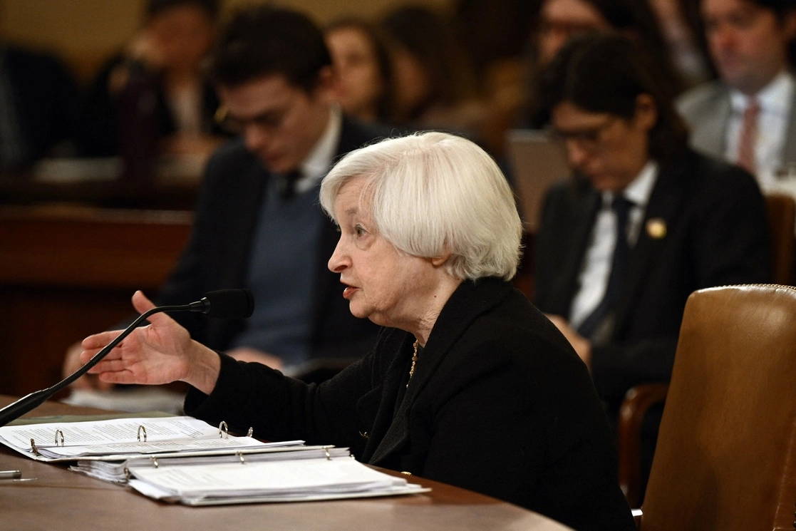 La secretaria del Tesoro de Estados Unidos, Janet Yellen, se reunió con funcionarios de la Reserva Federal, la Corporación Federal de Seguros de Depósitos y la Oficina del Interventor de la Moneda para analizar la situación de Silicon Valley Bank. Foto Afp