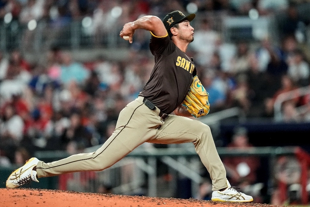 Yu Darvish celebró una hazaña al convertirse en el tercer japonés en firmar 200 victorias entre las Grandes Ligas de Estados Unidos y la Nippon Professional Baseball. Foto Ap