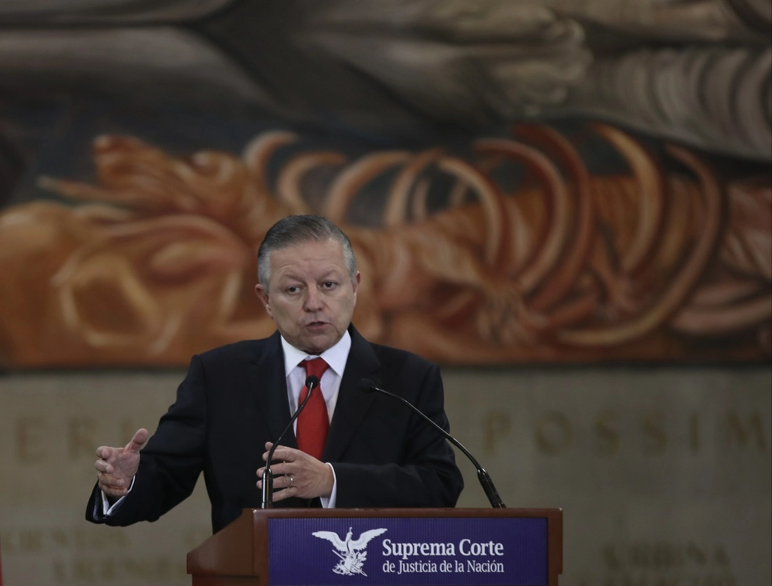 Arturo Zaldívar, presidente de la SCJN, anunció que en las próximas semanas se reunirá con mujeres privadas de su libertad y que se encuentran internas en el penal de Santa Martha. Foto José Antonio López / Archivo