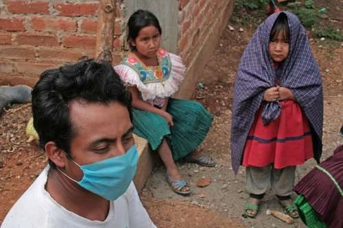 Pobladores de la comunidad El Madronal, municipio Amatenango del Valle en Chiapas. Foto Ángeles Mariscal /Archivo