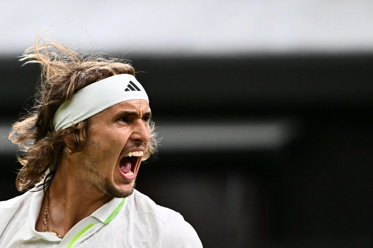 El tenista alemán, Alexander Zverev, avanzó a los cuartos de final del torneo de Bastad. Foto Afp / Archivo