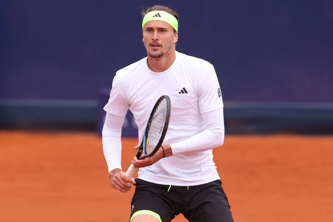 El alemán Alexander Zverev sufrió para derrotar en un partido de más de tres horas al neerlandés Takson Griekspoor, en los cuartos de final del torneo ATP 500 de Múnich. Foto Tomada de X 